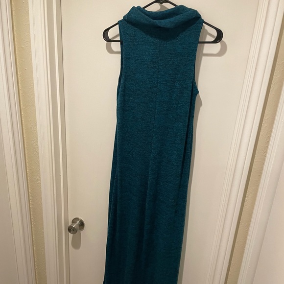 HeartSoul Teal Turtleneck Sleeveless Maxi Sweater Dress - Picture 4 of 4